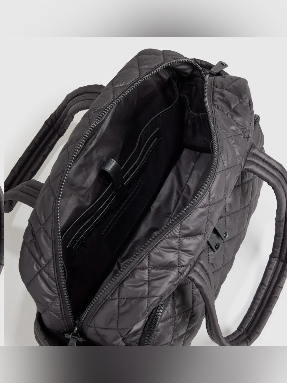 Quince Transit Quilted Duffle Bag - NIB - Picture 4 of 7